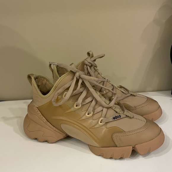Dior Shoes - Dior D-Connect Sneaker size 40
